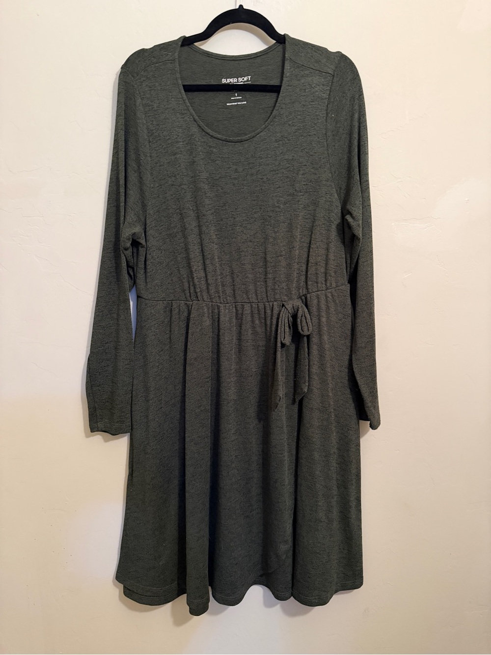 Torrid Super Soft Plush Faux Wrap Midi Dress Olive Green Size 1 (14/16)